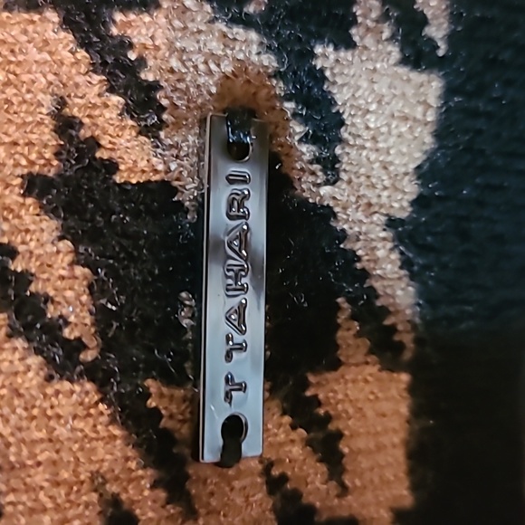 Tahari Sleeveless Funnel Neck Sweater Size XL - Picture 13 of 14